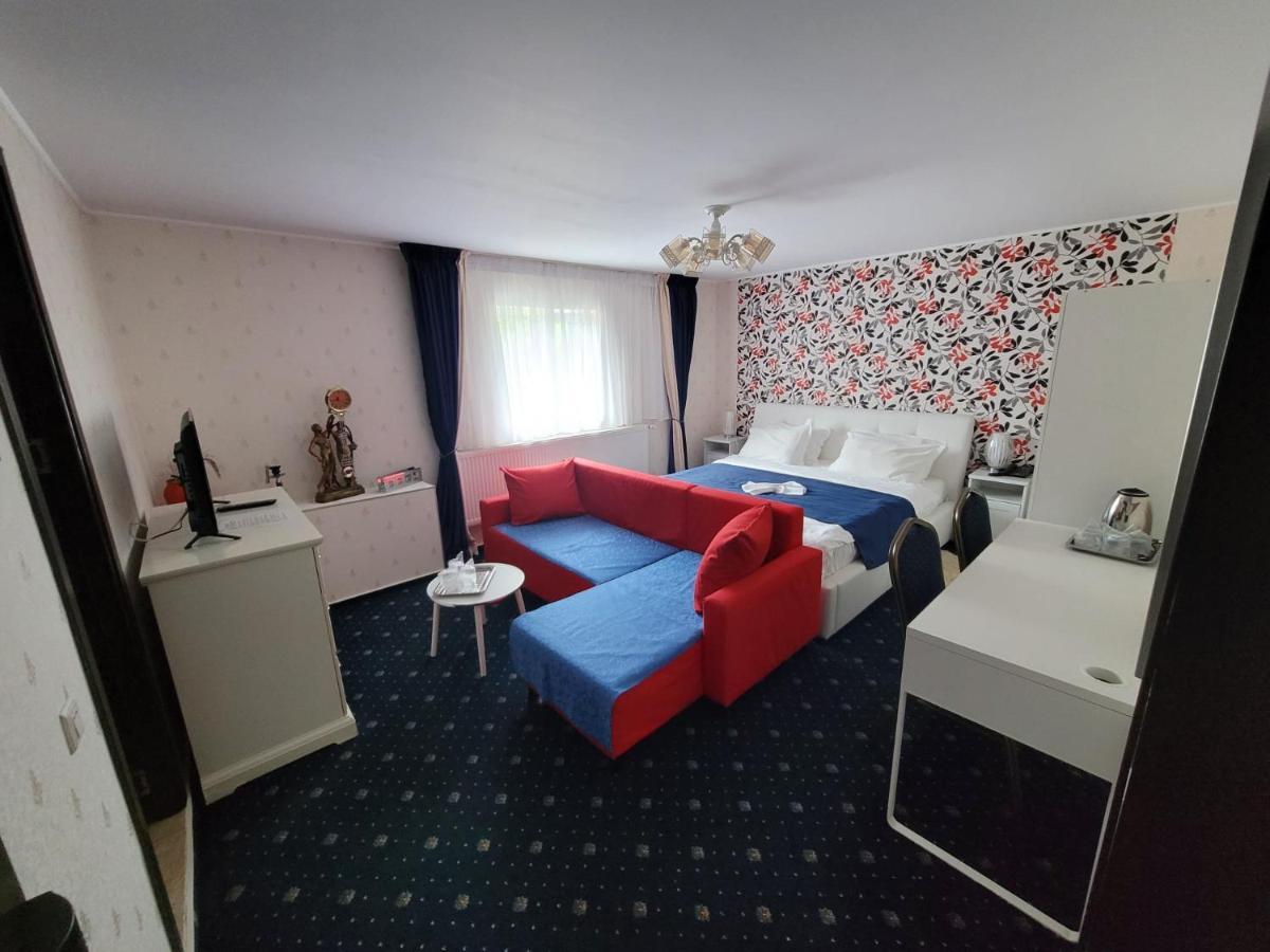 סינאיה Hotel Green Palace מראה חיצוני תמונה