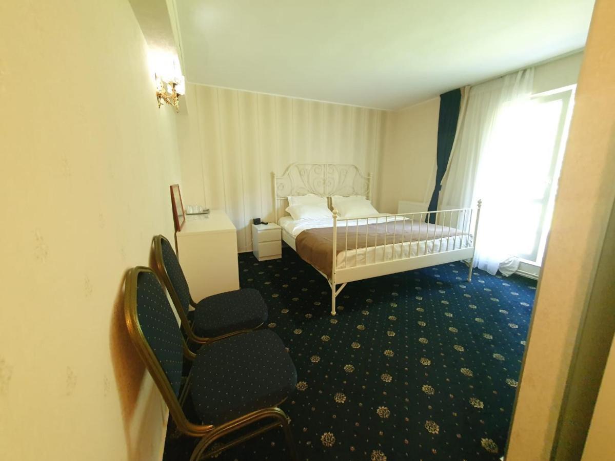 סינאיה Hotel Green Palace מראה חיצוני תמונה