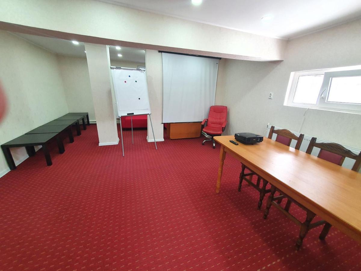 סינאיה Hotel Green Palace מראה חיצוני תמונה