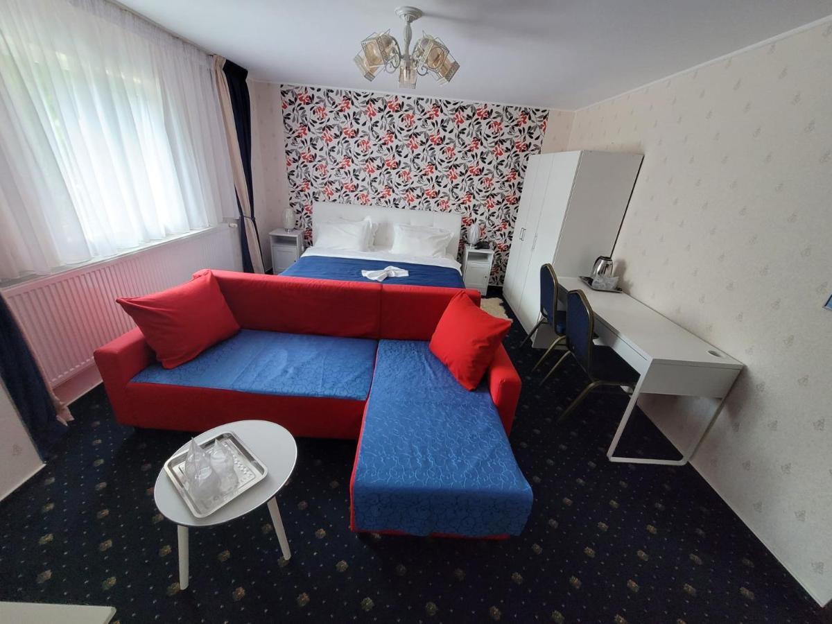 סינאיה Hotel Green Palace מראה חיצוני תמונה